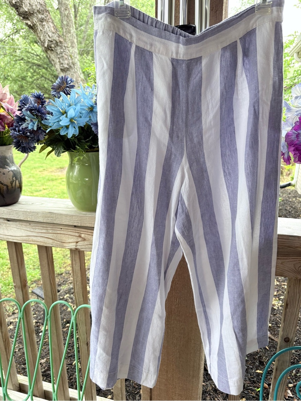 Beach Lunch Lounge Blue/White Striped Linen Mix Semi-Elastic Waist Cropped Pant